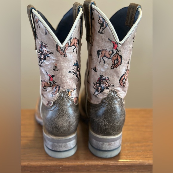 Kids Roper Cowboy Boots with Western Print - Picture 2 of 5